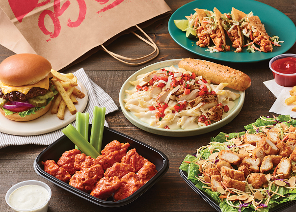 Get to Know This Applebee's on 88th Street